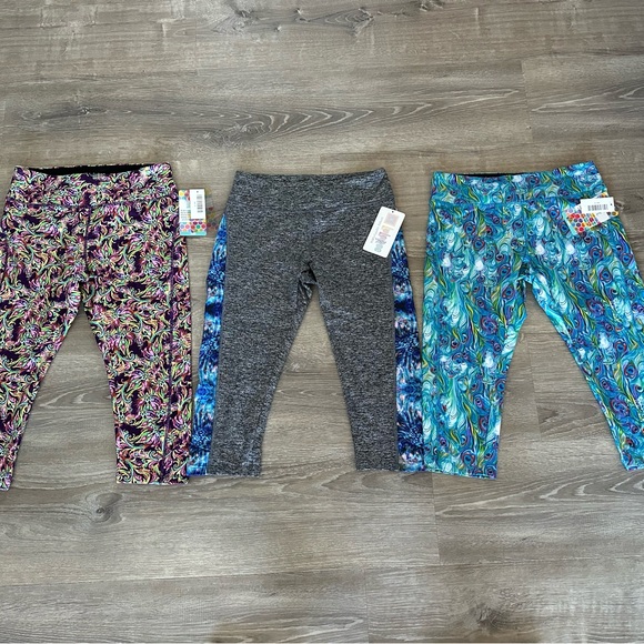 LuLaRoe Jade Leggings Set of 3 Capri Length Size Medium New with Tags - Picture 1 of 12